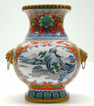 A Very/Fine/Beautiful Chinese Pecking Enamel Vases - 19th C. 4