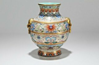 A Chinese Duo - Handled Detailed Ancient - Framing Porcelain Fortune Vase
