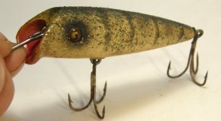 Vintage Unmarked 3 1/2 " Wood Fishing Lure Wide Mouth Glass Eyes Glitter