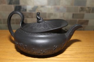 Rare Antique Wedgwood Black Basalt Large Teapot With Sibyl Finial (c.  1800)