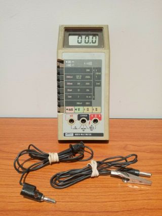 Fluke 8020 B Multimeter Made In Usa Vintage Handheld