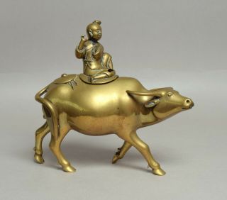 A Fine Quality Antique Chinese Brass Bronze Water Buffalo Censer