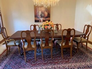 Thomasville Queen Anne Cherry Double Pedestal Dining Table W/ 8 Chairs