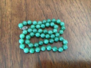 Vintage Antique Chinese Green Jade Jadeite Bead Necklace 19” Silver Clasp