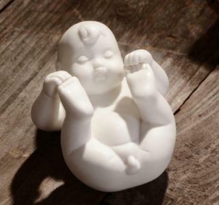 4.  3 " China White Porcelain Ceramics Lovable Eat Hand Small Baby Figurine Statues3