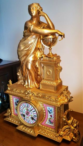 Antique French Gilt & Porcelain Mantel Clock.