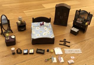 Sylvanian Families Vintage Master Bedroom Furniture Set And Accessories Vgc