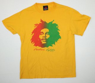 Bob Marley Freedom Fighter 2004 Zion Rootswear Mens Yellow - Shirt Size Medium