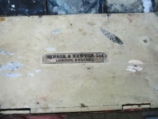An Antique Winsor & Newton Tin Watercolour Paint Box & Contents c1900/20? 3