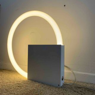 Tc6 Circle Table Lamp By Aldo Van Den Nieuwelaar