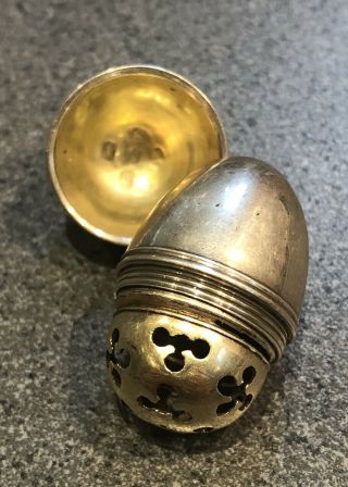 Silver Egg Acorn Shaped Novelty Vinaigrette George Iii London 1794 - 5 Maker Mark
