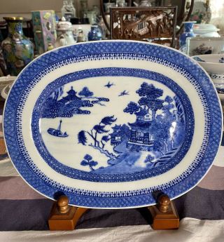 A Fine Antique Chinese Blue And White Platter Plate Qianlong Period