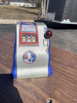 Antique Liberty 5 Five Cent Slot Machine Fully Functional With Key