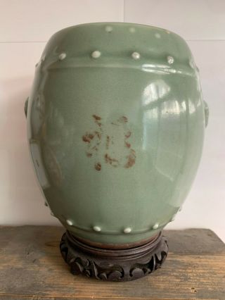Antique Chinese Green - glazed China Porcelain Ceramic Vase Jar With Wooden Stand 2