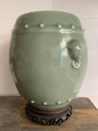 Antique Chinese Green - glazed China Porcelain Ceramic Vase Jar With Wooden Stand 3