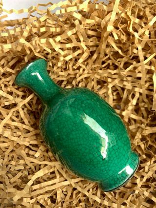 Antique Chinese China Green - Glazed Crackle Porcelain eramic Small Vase 3