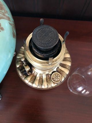 Antique GWTW Oil Lamp Rampant Lion Hurricane Kerosene Lamp LArGE 2