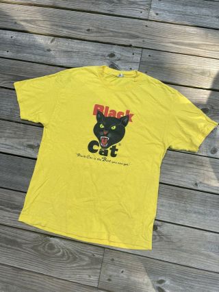 Vintage Black Cat Fireworks Shirt - Size L Large - Yellow,  Big Logo Tshirt