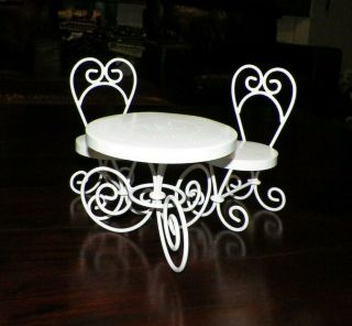 Vintage Nabco Muffy Vanderbear White Metal Patio Set Table & 2 Chairs
