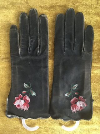 Vintage 1910s 1920s Rose Embroidered Black Leather Women’s Gloves Size 7.  5 Soft