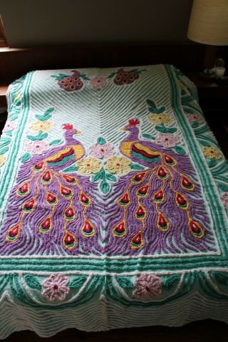 Vintage Chenille Bedspread Peacock Pattern Full Queen Size Stunning