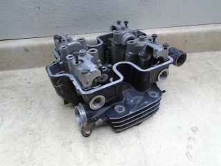 Honda V65 Vf1100 - C Magna Vf1100 Engine Rear Cylinder Head 1984 Hb516