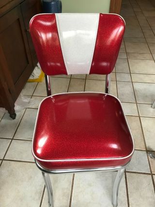 Coaster Retro Round Table 2388 plus 4 Red and White Chairs 3
