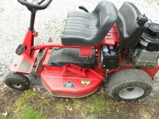 Snapper Riding Mower - - Antique But Fine - - Includes Hi - Vac System - - For Pickup