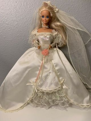 Vintage Dream Bride Barbie Doll In Satin & Lace Gown 1991