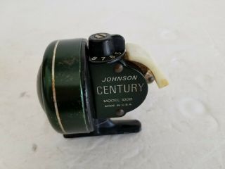 Vintage Johnson Century 100b Closed Face Casting Reel Made In Usa Very Good Cond