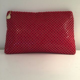 Vintage Whiting & Davis Red Mesh Zippered Clutch Purse Evening Bag Made In Usa
