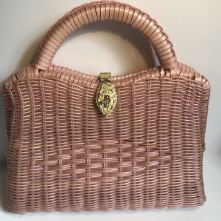 Vintage 70’s Bags By Donna Wicker Purse 12”x 11” Pink Gold Tone Clasp