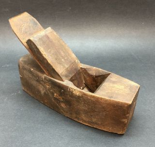 Antique Greenfield Tool Co.  Wooden 8” Coffin Plane With Lynch Murray Plane Iron