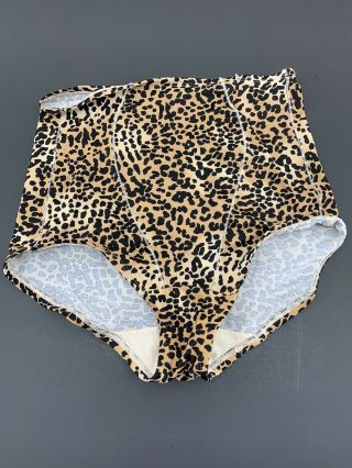Vtg Olga 6/m Leopard Print Nylan/elastane Cotton Crotch Shapewear Brief Panties