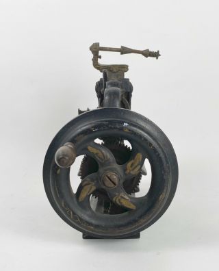 1860s Antique Cast Hand Crank Sewing Machine Nettleton Raymond Brattleboro,  VT?? 3