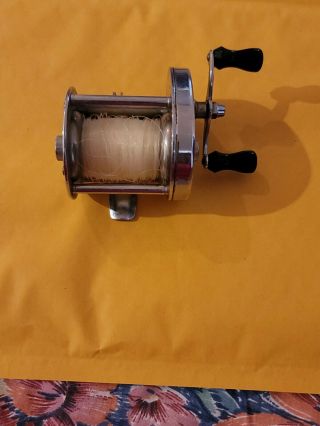 Vintage Fishing Reel No.  1950 Shakespeare Direct O Drive Model ED Great Cond. 2