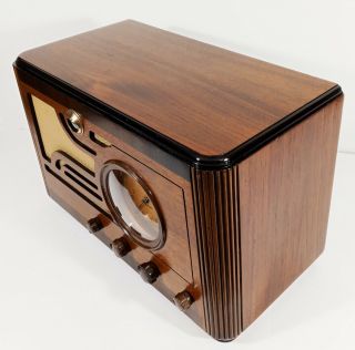 Old Antique Wood Silvertone Vintage Tube Radio - Restored & w/ Magic Eye 6