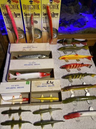 19 Vintage Ice King Bear Creek Fish Decoys