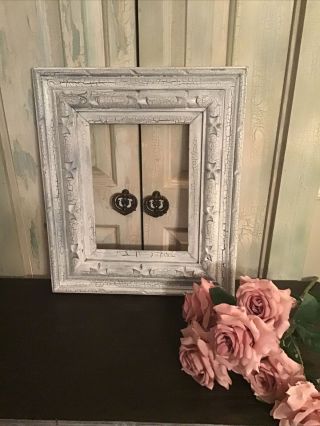 Antique Shabby White Wood Ornate Style Picture Frame