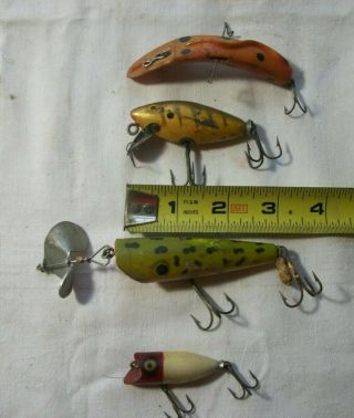 4 - Vtg Fishing Lures.  Sputterbug,  Heddon Tiny Lucky 13,  & 2 Others.