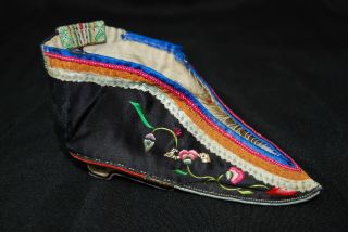 Antique Chinese Bound Feet Lotus Shoe Embroidered Black Silk Flowers Slippers