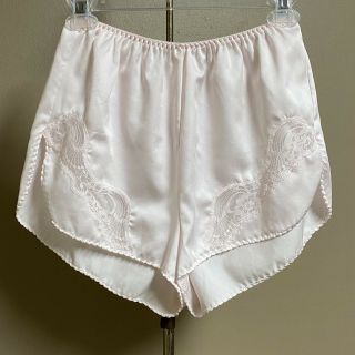 Vintage Kayser Pink Satin Tap Pant Panties Sleep Shorts Made In The Usa