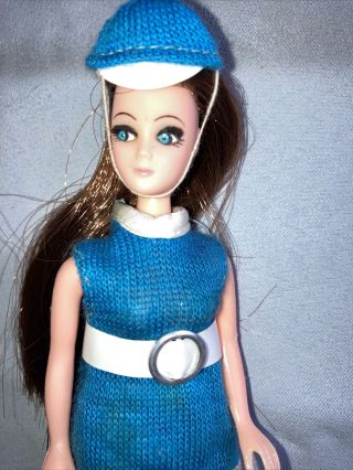 Topper Dawn Dancing Doll Vgc In Pippas ? Blue Mini Dress,  Hat & Knickers