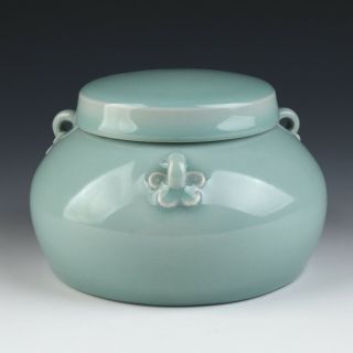 Antique Chinese Porcelain Tea Caddy 4
