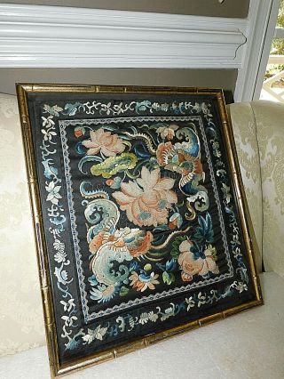 Chinese Forbidden Stitch Silk Framed Embroidery Panel