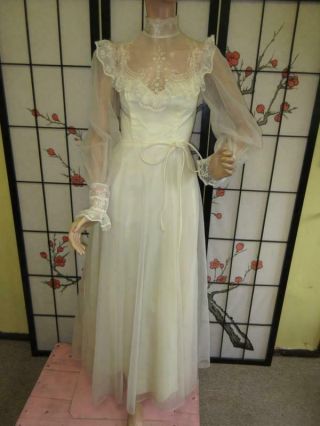 Vtg 70s Sheer Embroidered Lace Neo Victorian High Neck Cottagecore Wedding Dress