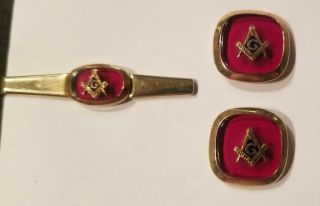 Vintage Masonic Cuff Links And Tie Tack Red W Emblem Gold Toned Anson