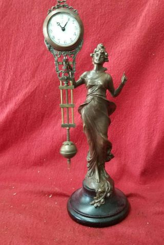 Antique Syle Diana Mystery Swinger Clock