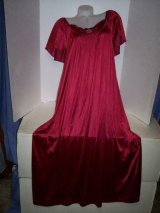 Vtg " Vanity Fair " Burgundy Nylon Long Nightgown/lingerie Sz: Xl