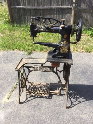 Antique Singer Commercial Leather Cobbler Treadle Sewing Machine 29 - 4 With Base